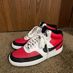 Nike Court Vision Mids